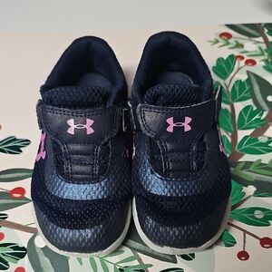 Under Armour Navy and Pink Size 9 Toddler Girls